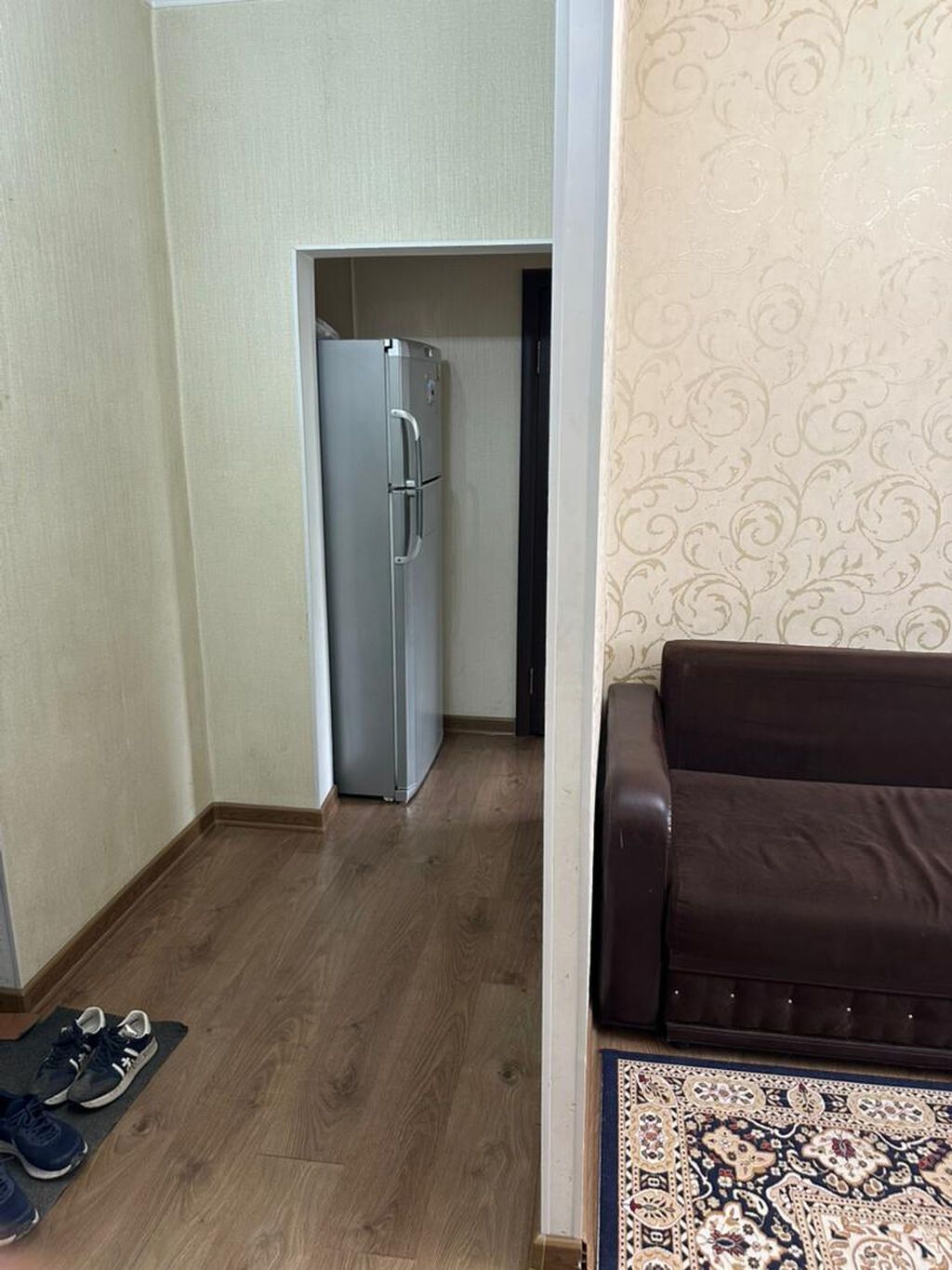 2 комнаты, 42 м², 8 мкр 6 этаж