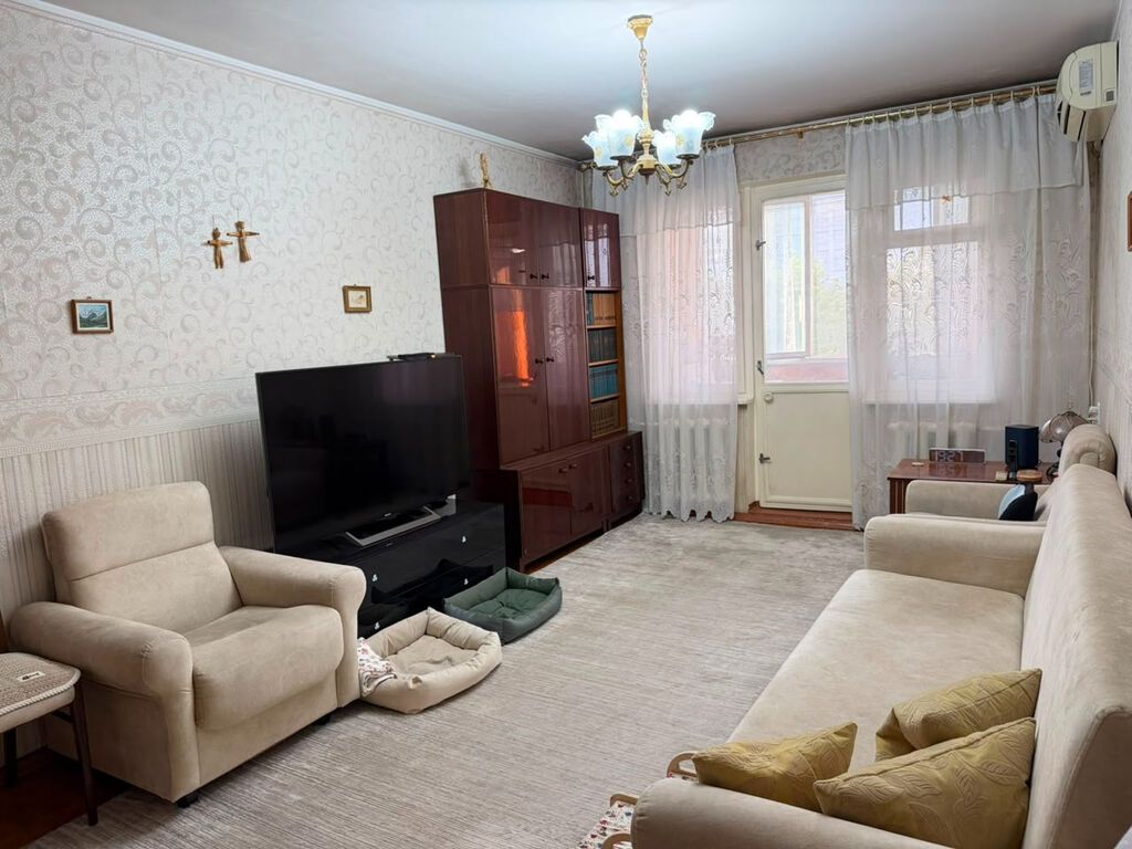 3 комнаты, 57 м², 4 мкр 104 серия, 4 этаж, Косметический ремонт