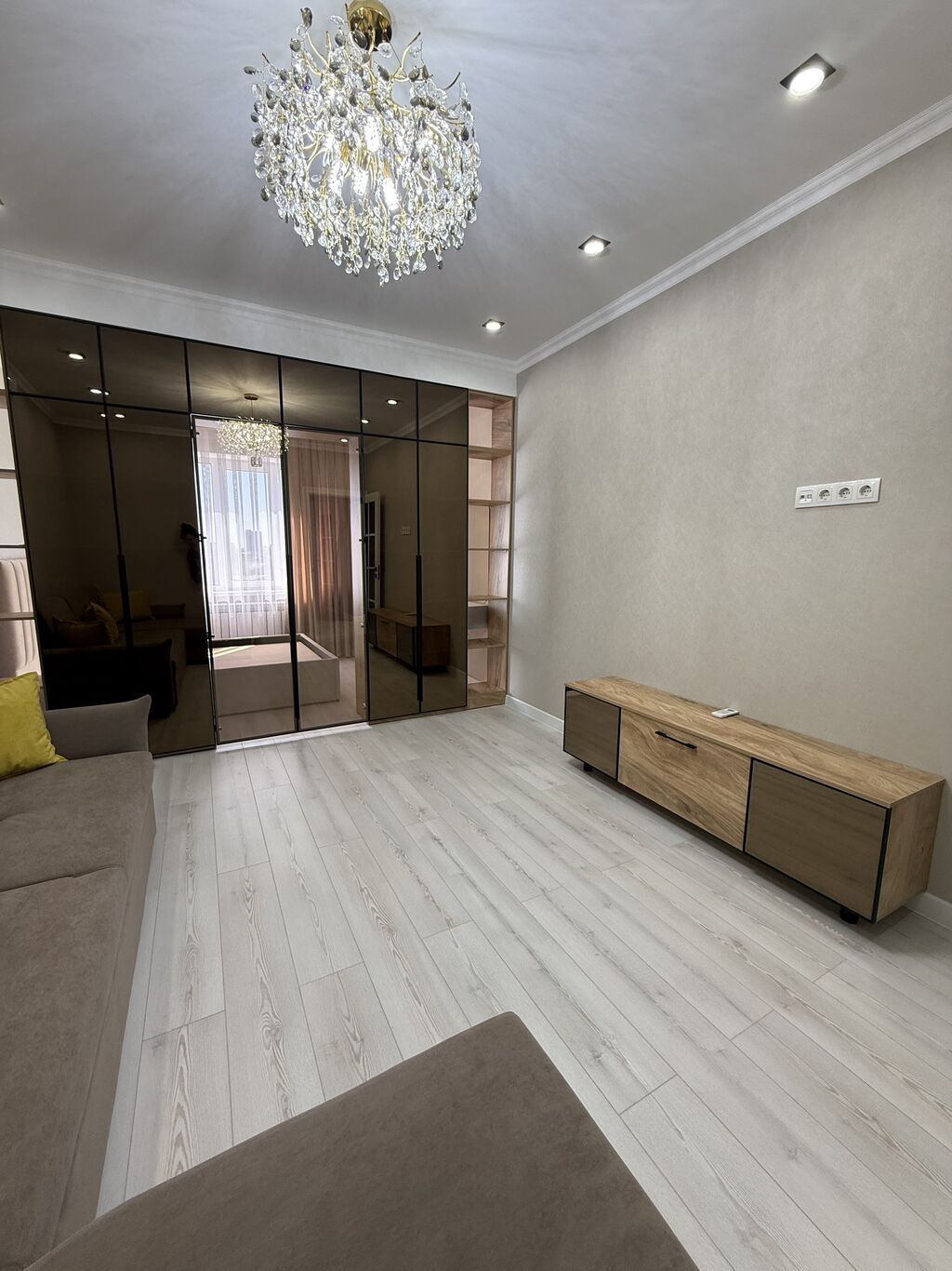 3 комнаты, 74 м², Церковь 108 серия, 4 этаж, Дизайнерский ремонт