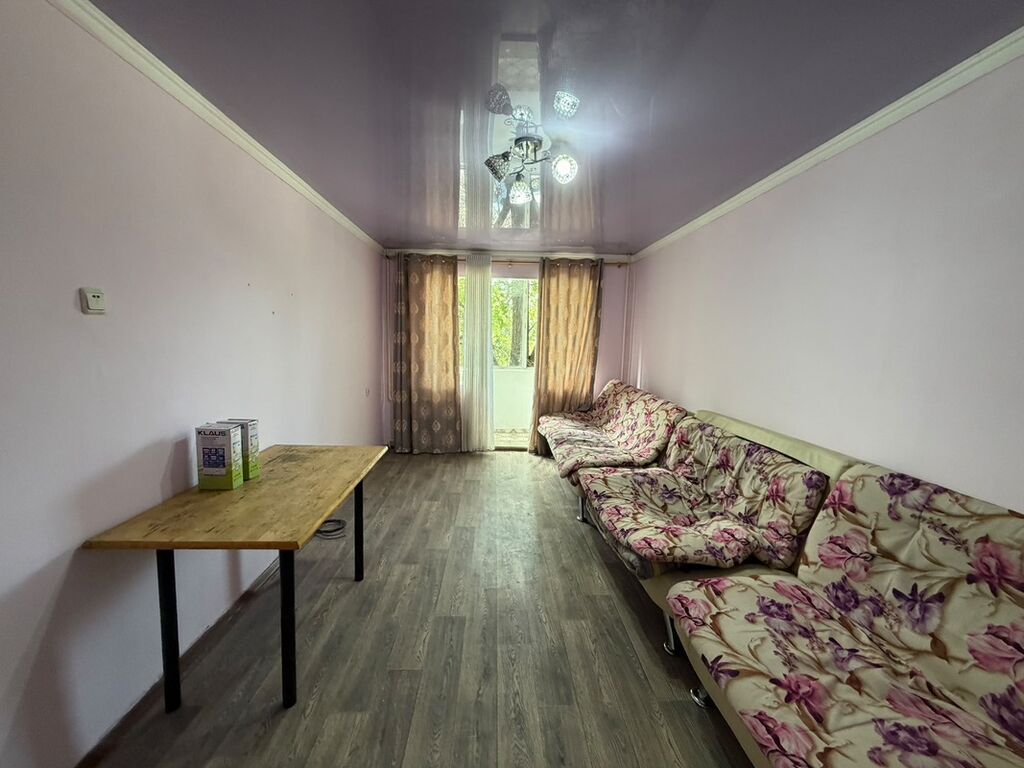 3 комнаты, 58 м², 104 серия, 2 этаж, Косметический ремонт