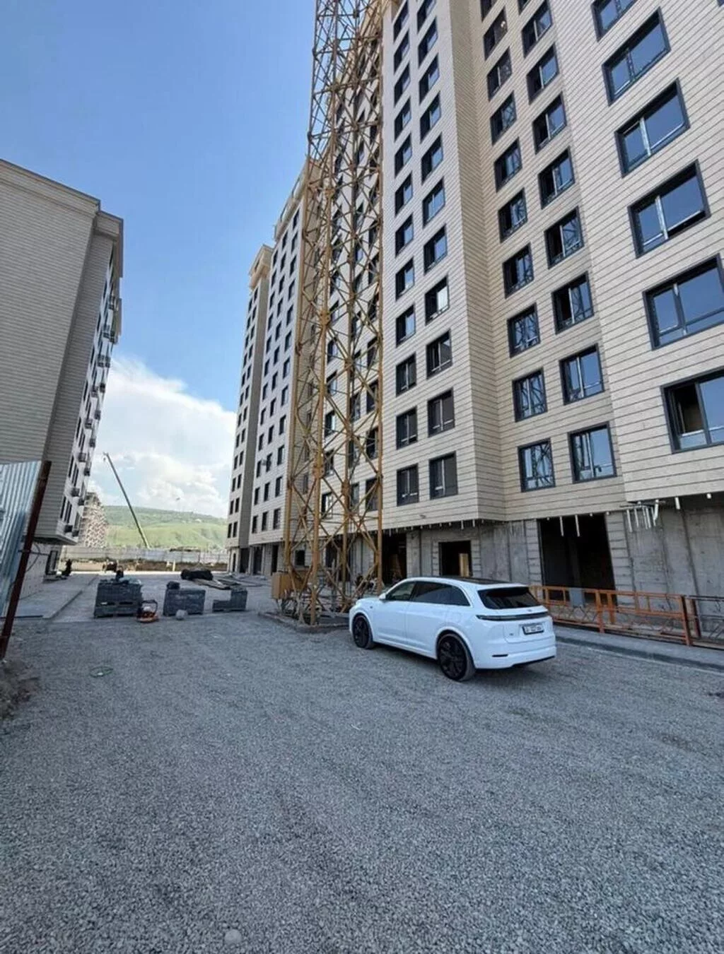 2 комнаты, 68 м², Асанбай мкр Элитка, 9 этаж, ПСО (под самоотделку)