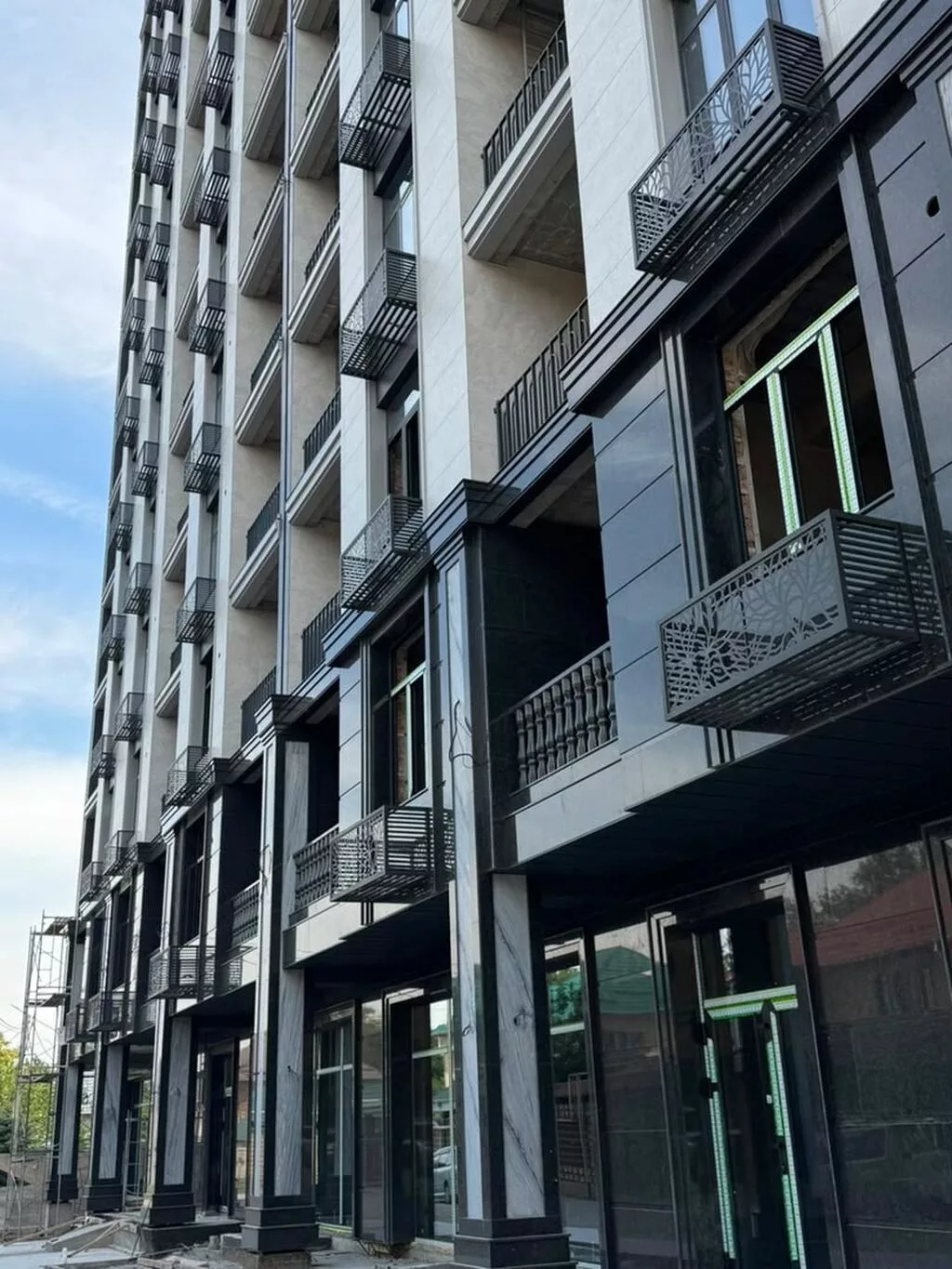 Сдан, Элитка, 1 комната, 62 м²