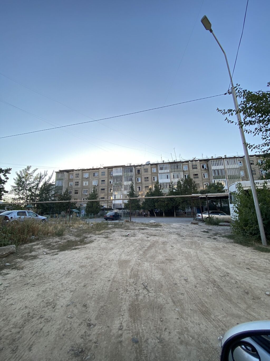 2 комнаты, 56 м², Ошский мкр., 105 серия, 4 этаж, Евроремонт