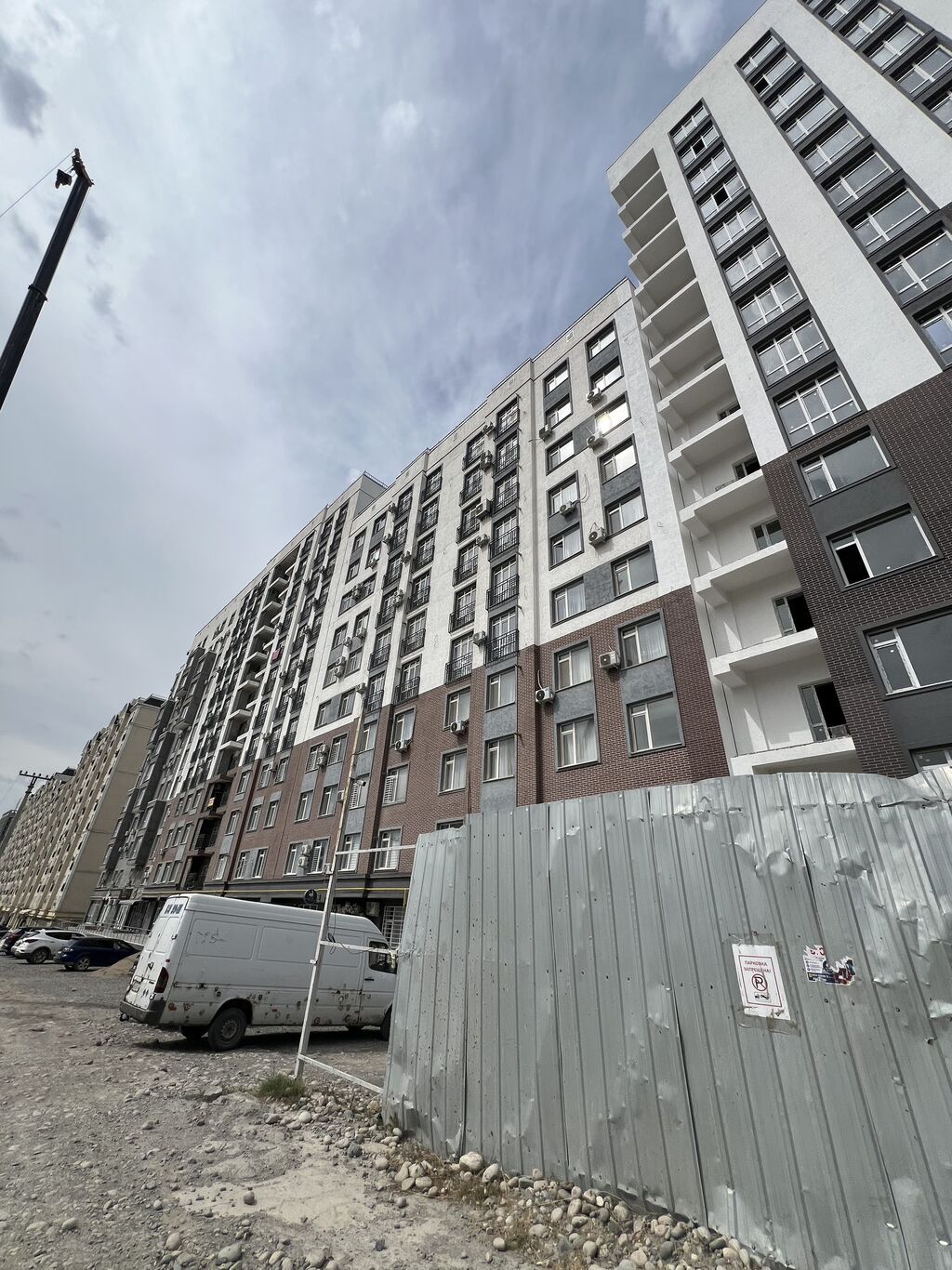 3 комнаты, 102 м², АУЦА Элитка, 7 этаж, ПСО (под самоотделку)