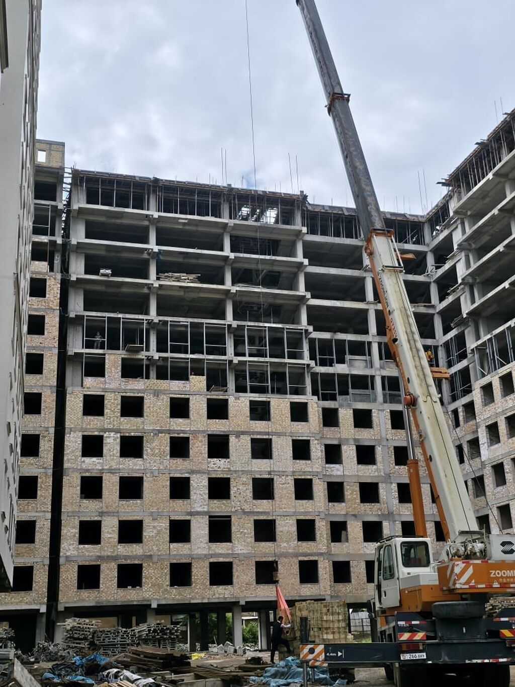 1 комната, 46 м², Ошский мкр., Элитка, 9 этаж, ПСО (под самоотделку)