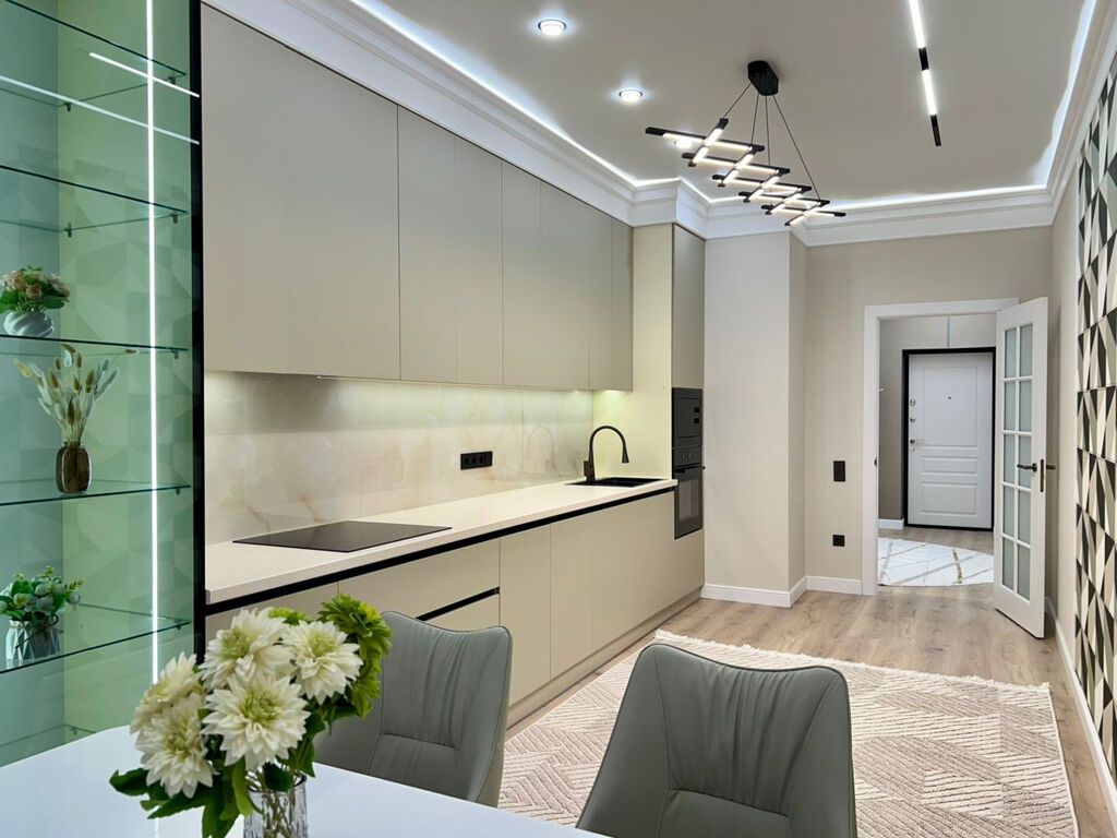 2 комнаты, 82 м², Асанбай мкр 13 этаж, Дизайнерский ремонт