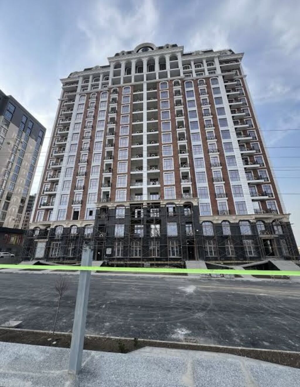 4 комнаты, 153 м², Южная Магистраль Элитка, 5 этаж, ПСО (под самоотделку)