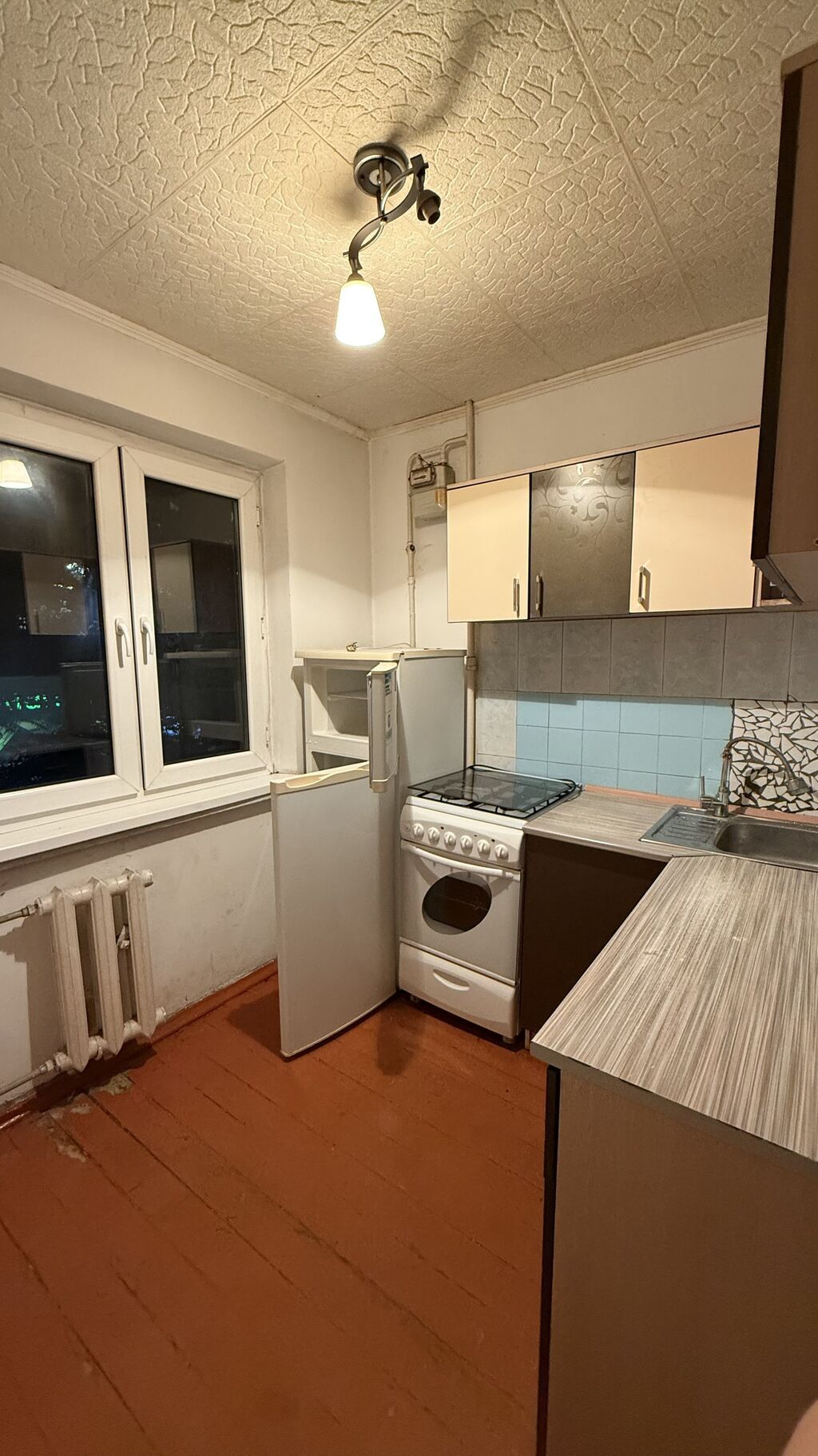 2 комнаты, 46 м², 104 серия, 3 этаж, Старый ремонт