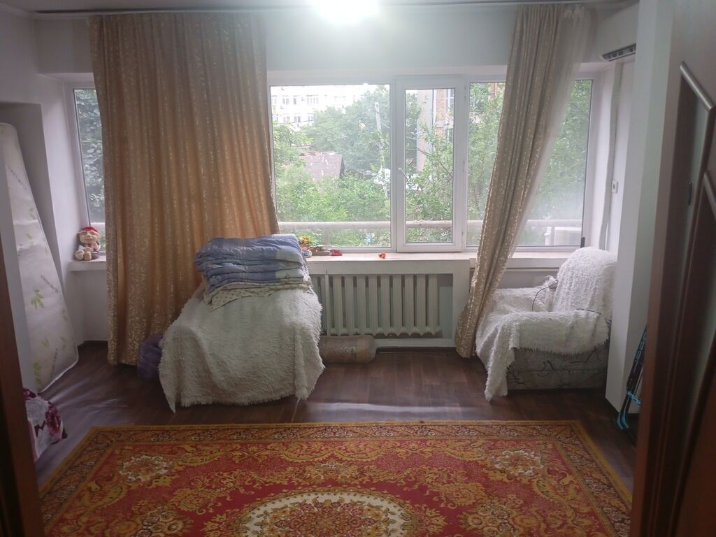 2 комнаты, 56 м², Индивидуалка, 2 этаж, Старый ремонт