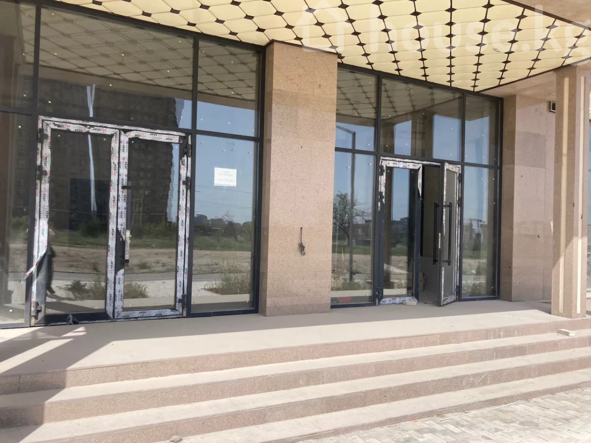 Аренда, коммерческая недвижимость: Чуйская область / Бишкек, город Бишкек, Магистраль - на долгий срок — за 218 975 сом