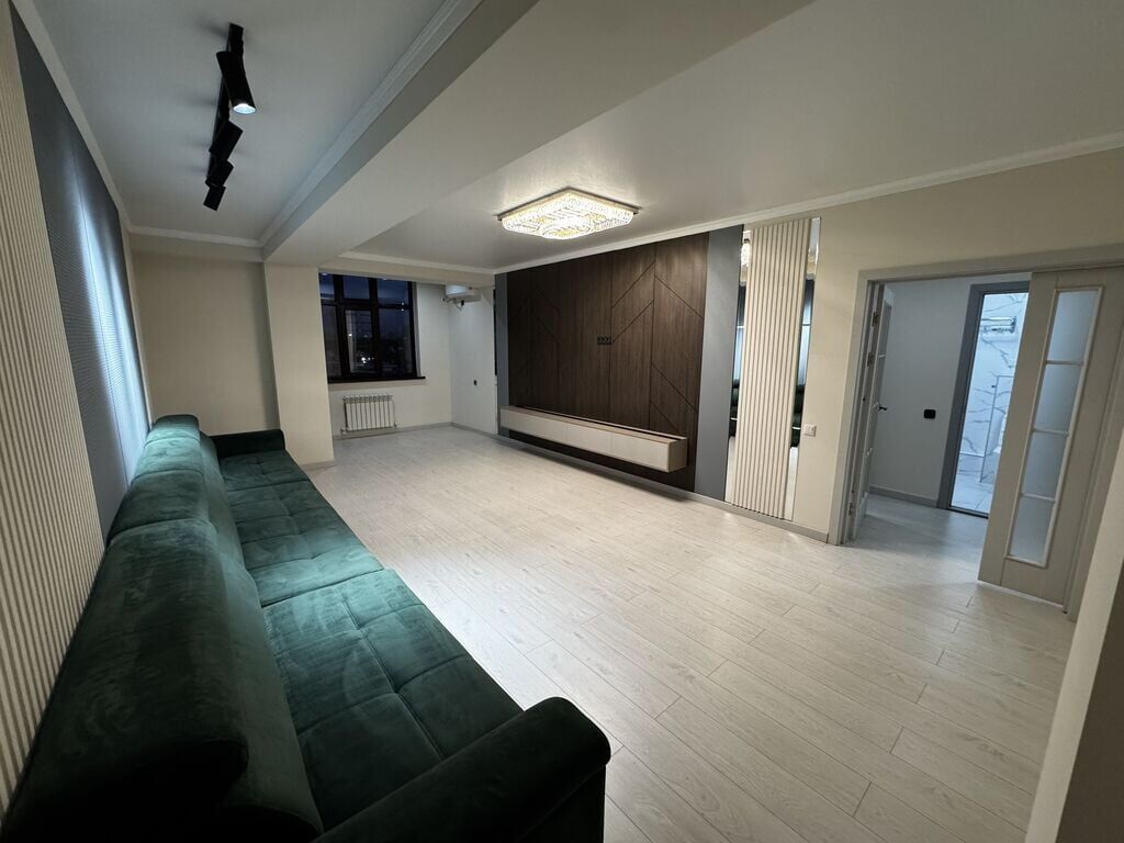 3 комнаты, 117 м², Ак-Орго ж/м Элитка, 7 этаж, Евроремонт