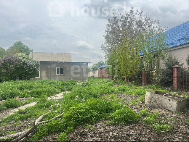 Продажа, дом, 4-комн.: Чуйская область / Бишкек, город Бишкек, с. Новопавловка — за 12 760 000 сом