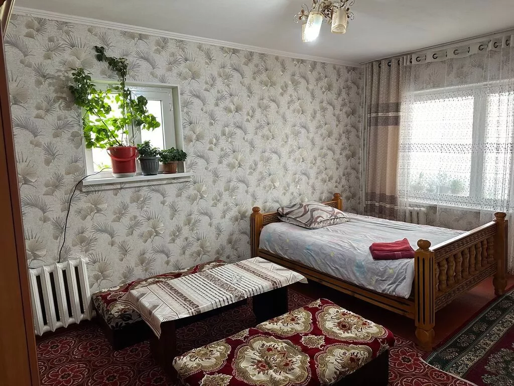 В ГОРОДЕ ОШ!!!! Сдаются суточные квартиры в центре города, тихо чисто