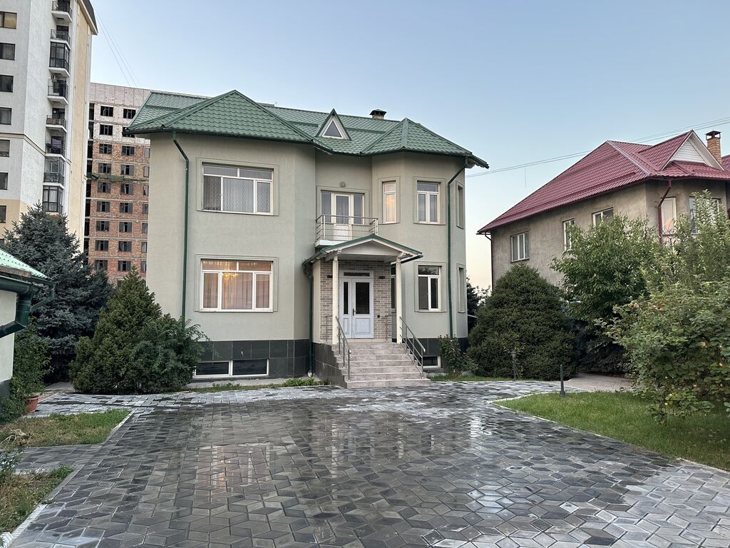 🏡 Срочно! Продается просторный и уютный двухэтажный дом в престижном