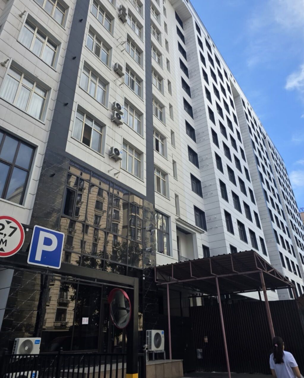 1 комната, 53 м², Филармония Элитка, 9 этаж, ПСО (под самоотделку)