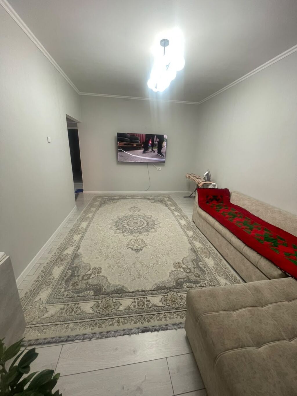 3 комнаты, 72 м², Тунгуч мкр 106 серия, 8 этаж, Евроремонт