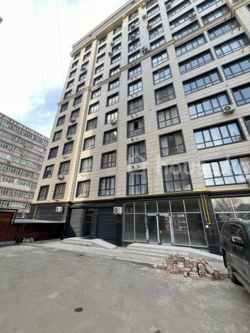 Продажа, коммерческая недвижимость: Чуйская область / Бишкек, город Бишкек, Джал-29 м-н — за 17 607 600 сом