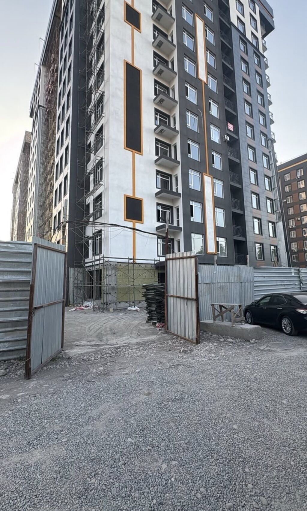 Строится, Элитка, 2 комнаты, 71 м²
