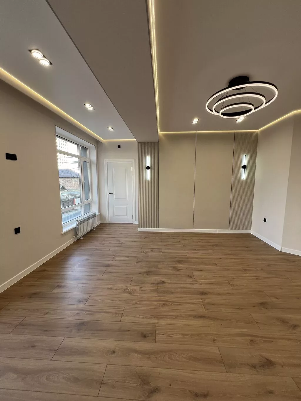 2 комнаты, 63 м², Восток-5 мкр Элитка, 2 этаж, Дизайнерский ремонт