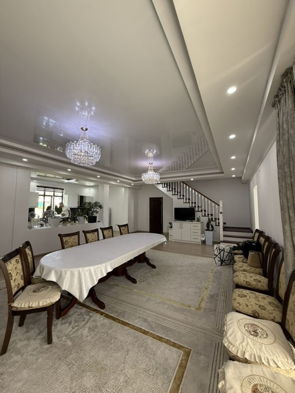 🏡 Сдается уютный большой дом на Иссык-Куле 📍Бактуу-Долоноту ✨ Вид на