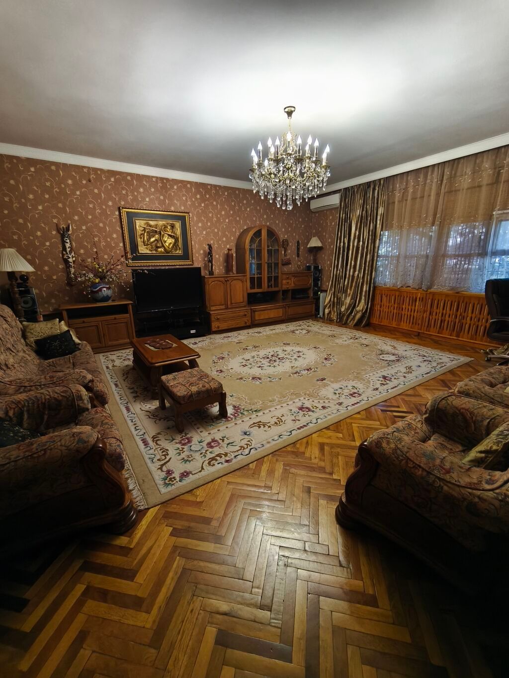 Продаём большой добротный 🏠 650м2 на участке 5.5соток! Октябрьский