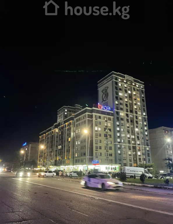 Аренда, 4-комн. квартира: Чуйская область / Бишкек, город Бишкек, Улан м-н - на долгий срок — за 87 590 сом