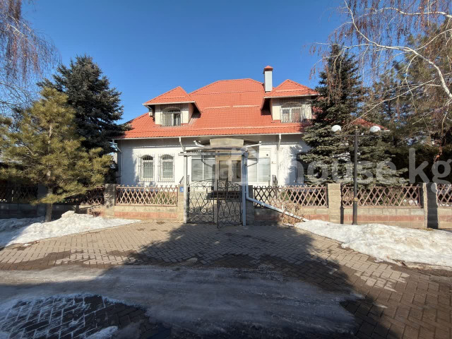 Продажа, дом, 6 и более-комн.: Чуйская область / Бишкек, город Бишкек, Ала-Арча ж/м — за 105 000 000 сом