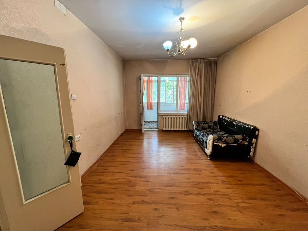 1 комната, 34 м², 5 мкр 105 серия, 1 этаж