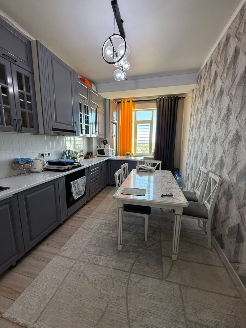 3 комнаты, 86 м², Аламедин-1 мкр Элитка, 8 этаж, Евроремонт
