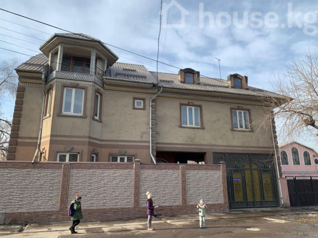 Продажа, дом, 6 и более-комн.: Чуйская область / Бишкек, город Бишкек, Кызыл-Аскер ж/м — за 21 897 500 сом