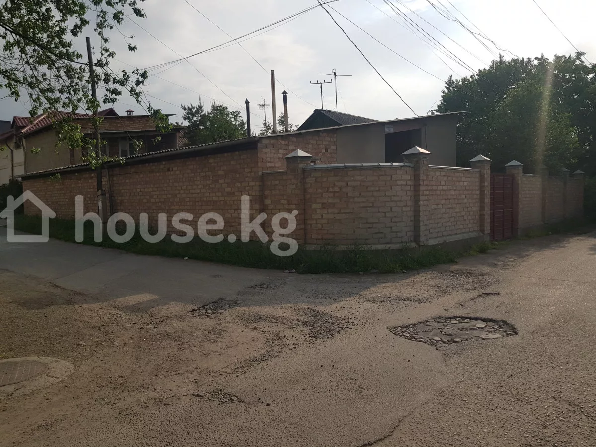 Продажа, дом, 5-комн.: Чуйская область / Бишкек, город Бишкек, Джальская больница — за 21 897 500 сом