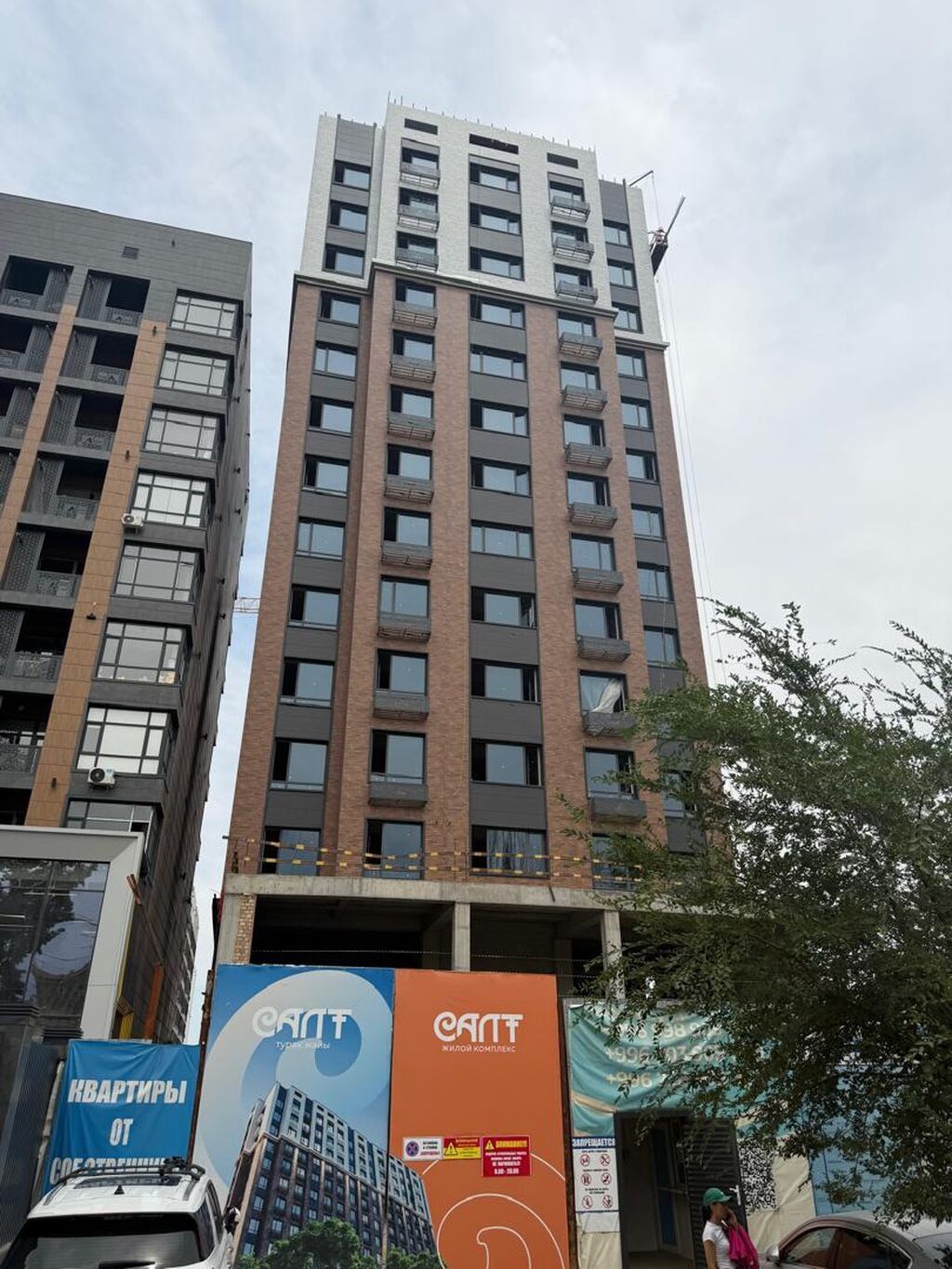 Строится, 3 комнаты, 98 м²