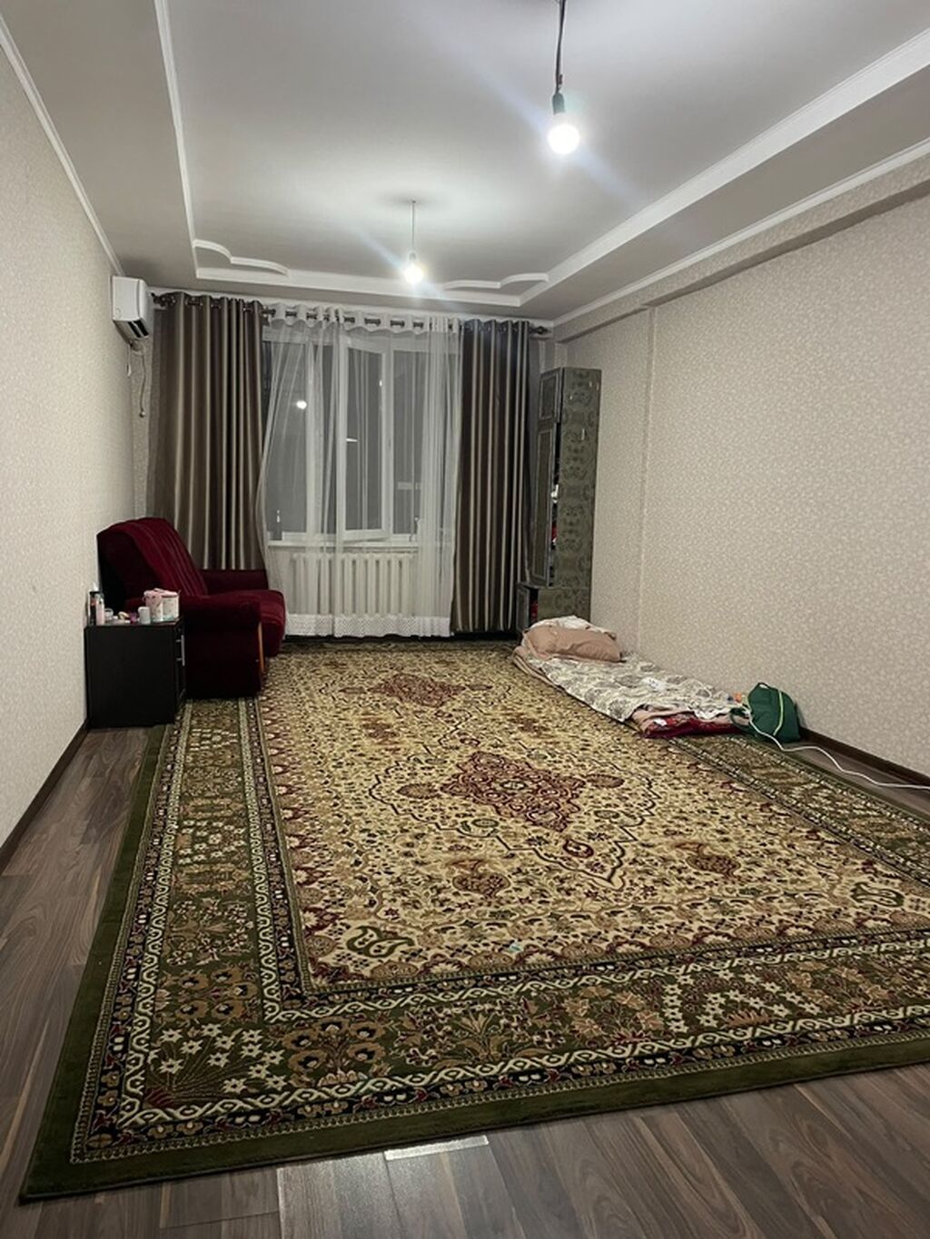 Подселение ищи одну девушку Планировка и интерьер: - Большая