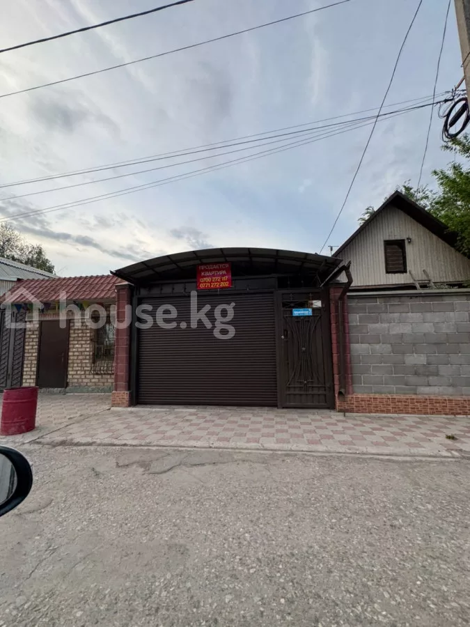 Продажа, дом, 6 и более-комн.: Чуйская область / Бишкек, город Бишкек, Ден Сяопина - Фучика — за 14 452 350 сом