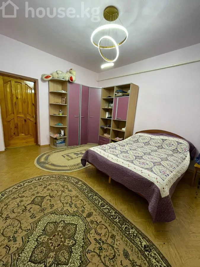 Аренда, дом, 6 и более-комн.: Чуйская область / Бишкек, город Бишкек, Лебединовка - на долгий срок — за 218 975 сом