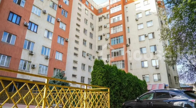 Аренда, 3-комн. квартира: Чуйская область / Бишкек, город Бишкек, Московская - Уметалиева - помесячно — за 113 854 сом