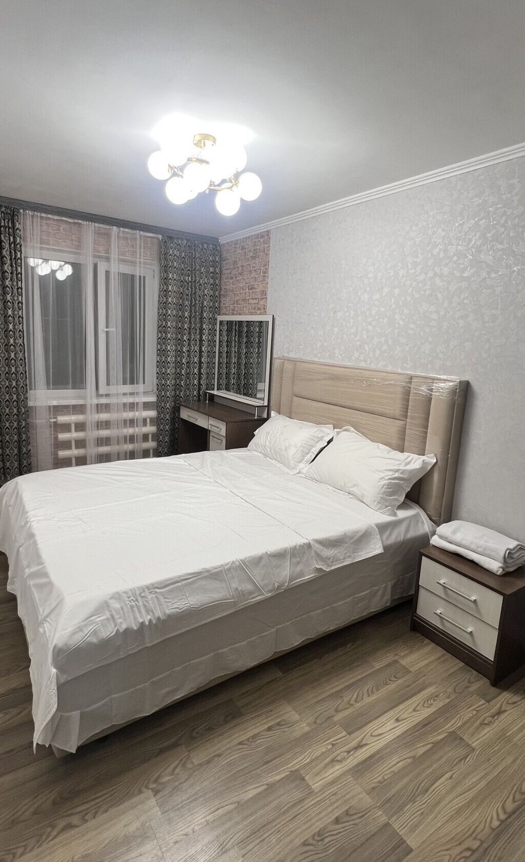 3 комнаты, 58 м², 6 мкр 104 серия, 4 этаж, Евроремонт