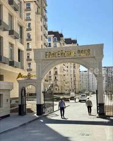 Продажа, паркинг/гараж: Чуйская область / Бишкек, город Бишкек, Магистраль — за 1 751 600 сом