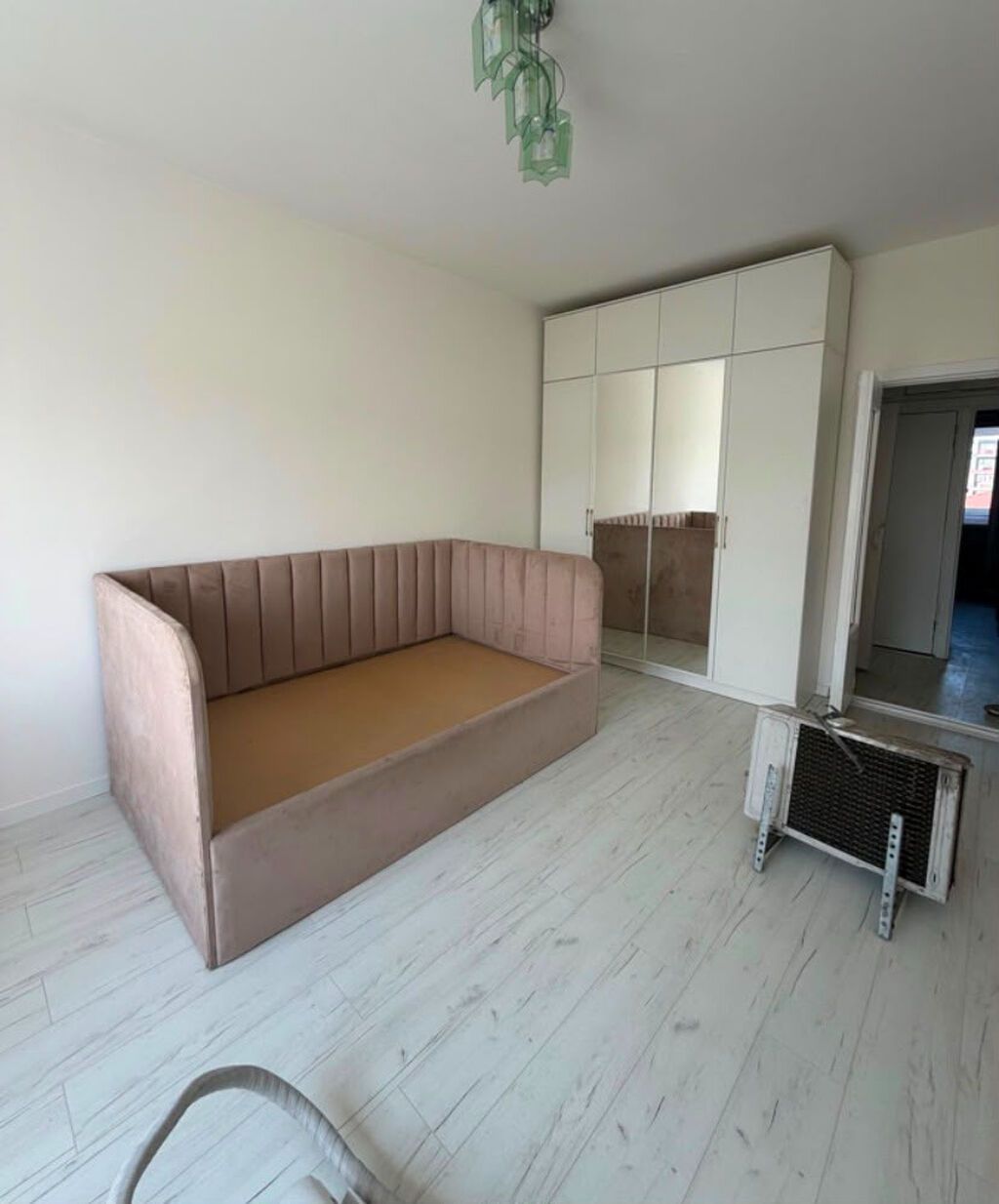 2 комнаты, 48 м², Дордой Плаза ТРЦ 105 серия, 3 этаж