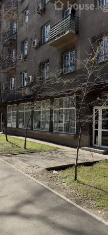 Аренда, коммерческая недвижимость: Чуйская область / Бишкек, город Бишкек, Золотой квадрат -  — за 664 000 сом