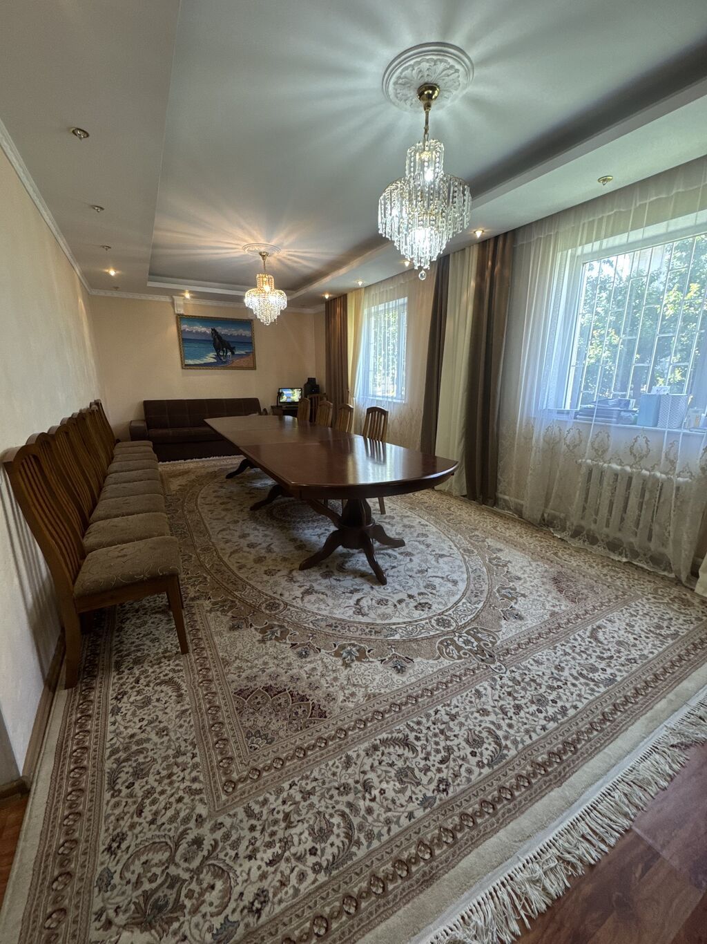 Срочно продается кирпичный 5 комнатный 2-х этажный дом в ж/м Кок -