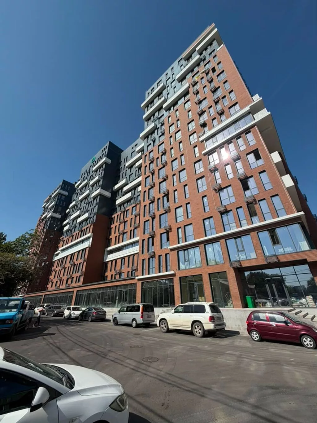 Сдан, Элитка, 4 комнаты, 136 м²