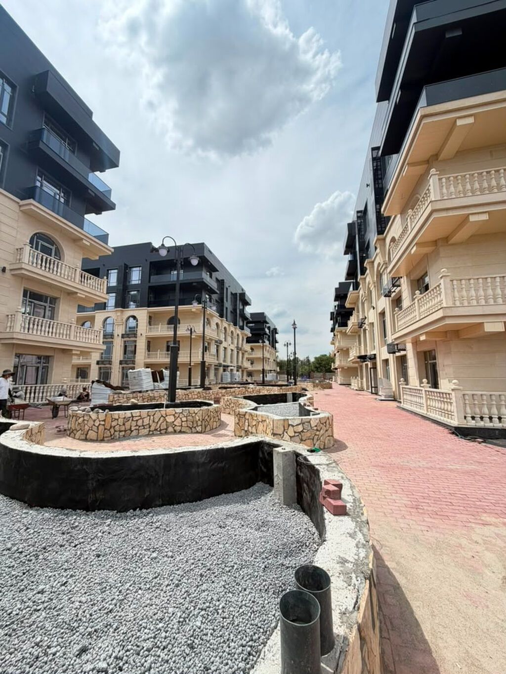 3 комнаты, 131 м², Элитка, 2 этаж, ПСО (под самоотделку)