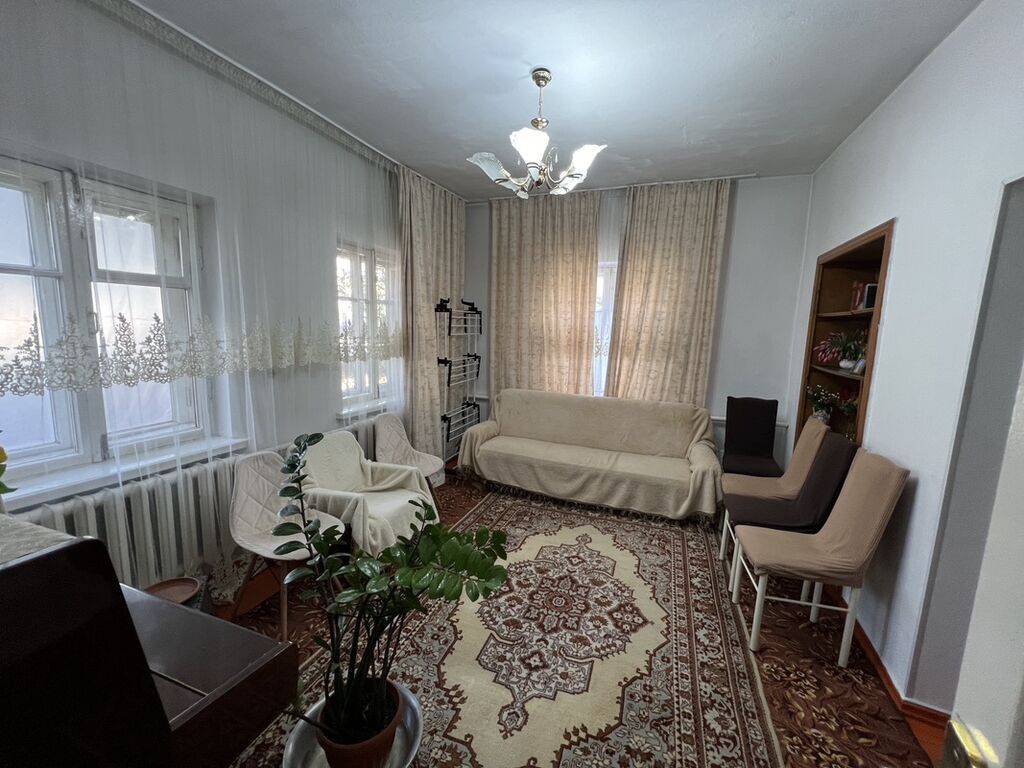 🏡 Продается уютный дом в тихом районе! Молодая