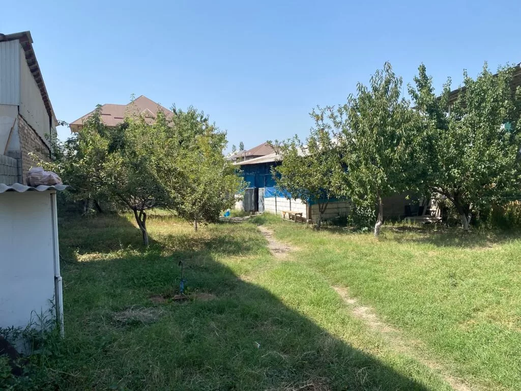 Участок возле кругового Фуркат. Удобен для бизнеса и постройки дома На