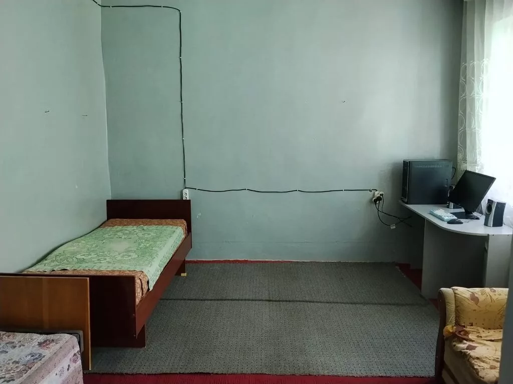 Продаётся одноэтажный дом в мкр. Черёмушки, планировка: 3 комнаты