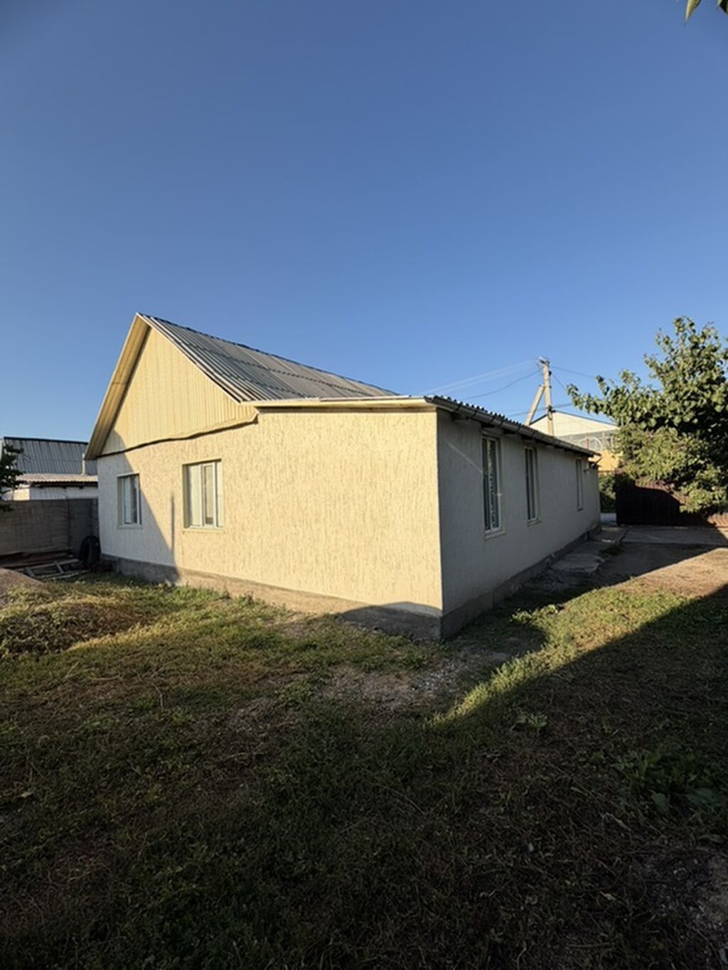 🏡 **Продаётся дом с участком в Ак-Ордо-1!** 📍 Район: Ак-Ордо-1 📐
