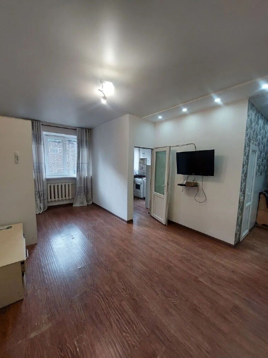 1 комната, 30 м², 104 серия, 1 этаж, Косметический ремонт
