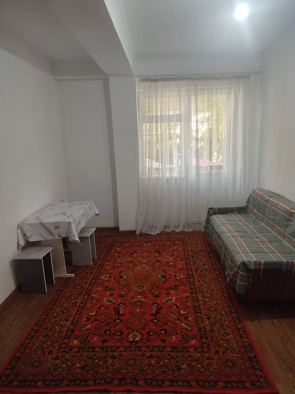2 комнаты, Аламединский рынок / базар, Душевая кабина, Постельное белье, Кондиционер