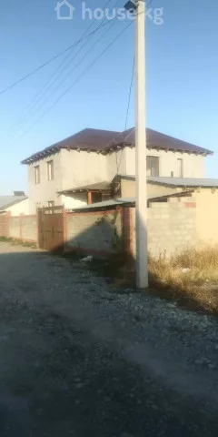 Аренда, дом, 6 и более-комн.: Чуйская область / Бишкек, город Бишкек, Ак-Ордо ж/м - на долгий срок — за 175 180 сом